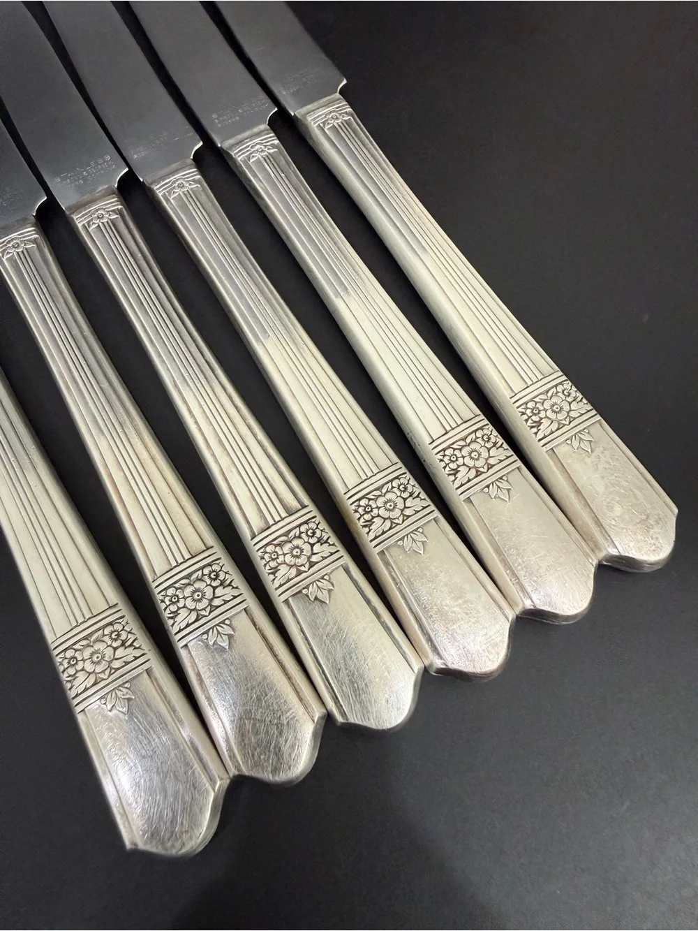 Vintage ONEIDA Simeon & George Rogers Co. Silver Rose Silver-plate Dinner Knives